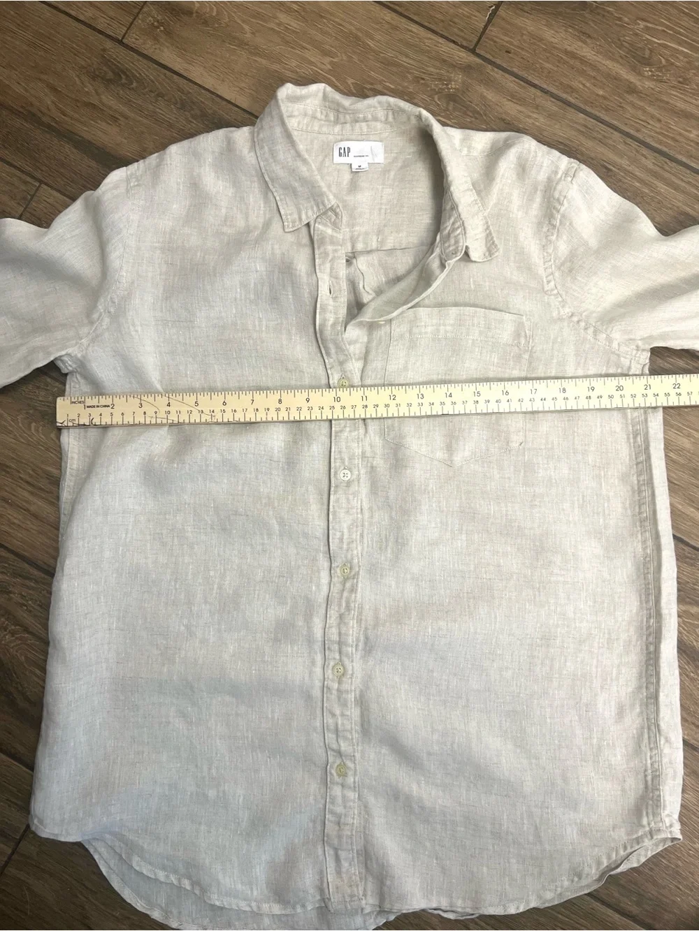 GAP Boyfriend Fit 100% Linen Button Down Shirt M Neutral Beige - Picture 7 of 9